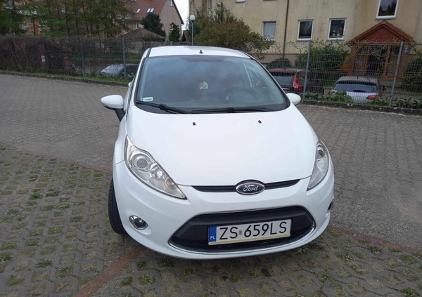 Ford Fiesta cena 18900 przebieg: 97158, rok produkcji 2010 z Szczecin małe 22